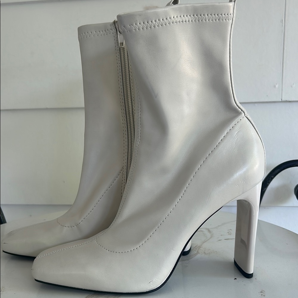 Zara White Heeled Boots with Pointed Toe
